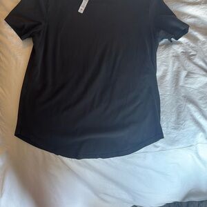 lululemon size 2 black love crew tee